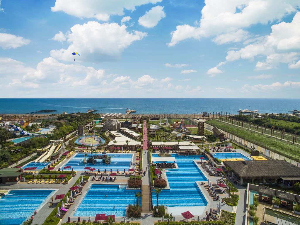 Aska Lara Resort & Spa Hotel Antalia Esterno foto