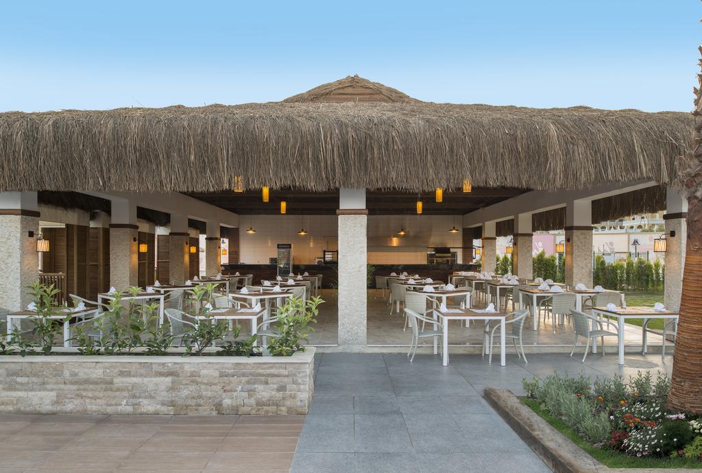 Aska Lara Resort & Spa Hotel Antalia Esterno foto